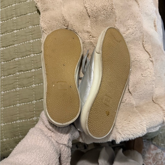 Veja Silver Leather Sneakers shoes - Picture 3 of 6